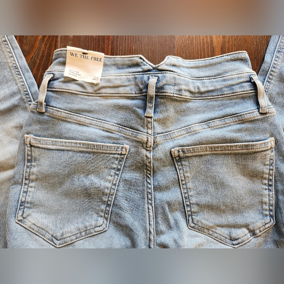 We The Free 'Skyline' High Rise Skinny Jean size25 Hayley Blue - Picture 8 of 12